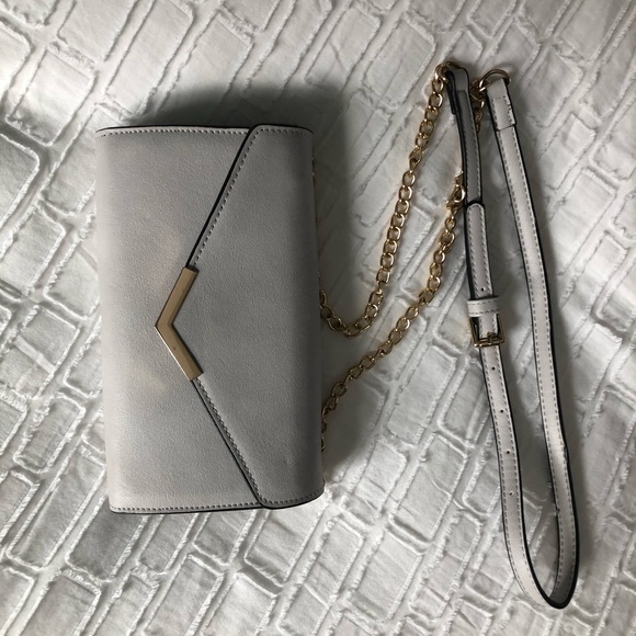 Cross Body - Picture 2 of 3